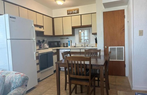 Gulf Shores Condo | The Cove B 206 | 2BR Condo