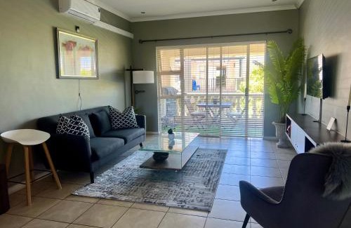 Century City Apartment | The CoziPlace