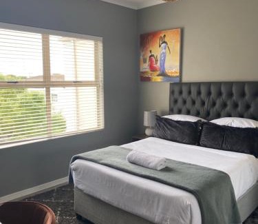 Century City Apartment | The CoziPlace