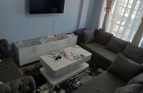 Isiolo Apartment | The Cozy and modern 1-bedroom with WiFi and AC in enchanting Isiolo