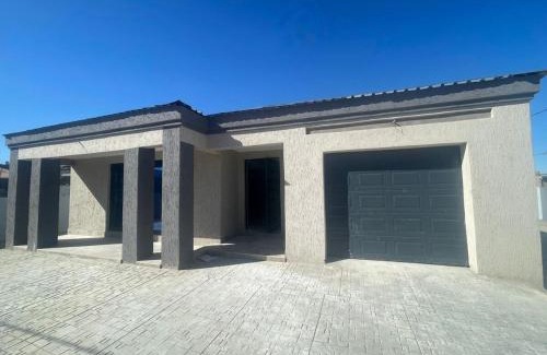 Maseru Villa | The Cozy Nest