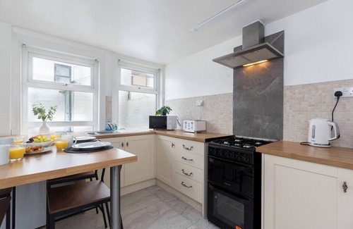 Guisborough House | The Cozy Terrace. nTwo bedroom, terraced house in the centre of Guisborough.
