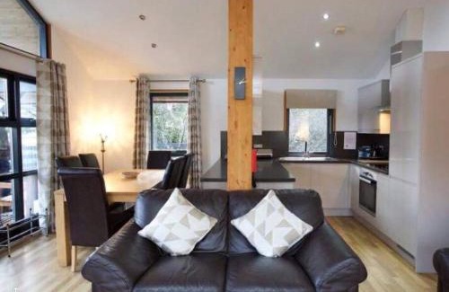 Netherton Ski Chalet | The Crannog on Loch Tay