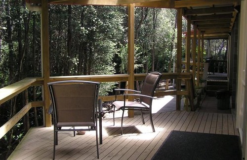 Strahan Apartment | The Crays Accommodation