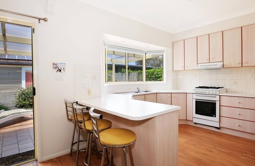 Currarong House | The Crescent @ Currarong - Pet Friendly Beachfront