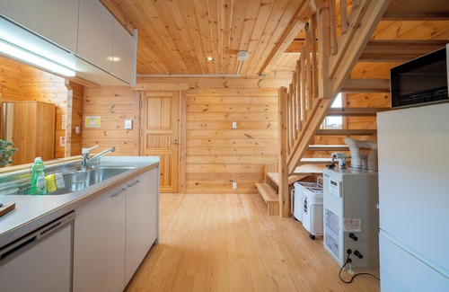 Zenibako Ski Chalet | THE Crestview Lodge