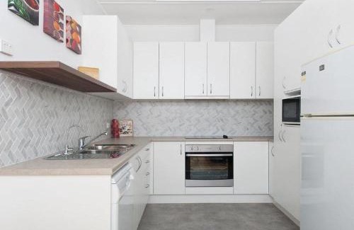 Fingal Bay House | The Croft Cosy Beach House with Aircon and only 270m to the Beach