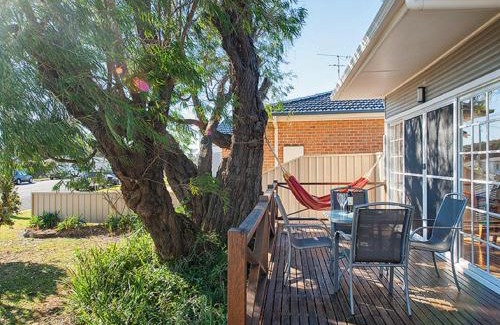 Fingal Bay House | The Croft Cosy Beach House with Aircon and only 270m to the Beach