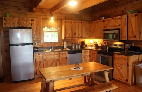Stanardsville Cabin | The Crooked Oak | 3 Bed, 2 Bath