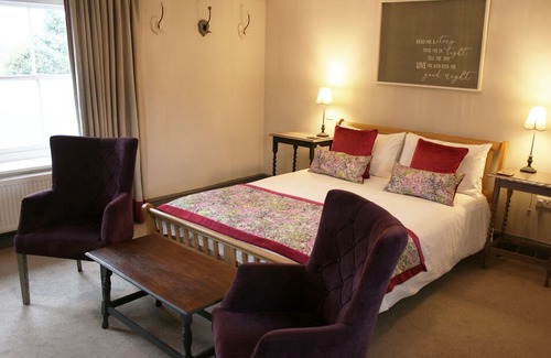 Croscombe Bed & Breakfast | The Cross at Croscombe