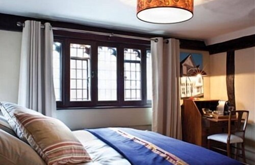 Saffron Walden Hotel | The Cross Keys