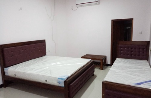 Dambulla House | The Crown Hotel Dambulla