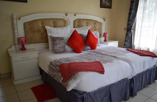 Harare House | The Crown Inn Guest House