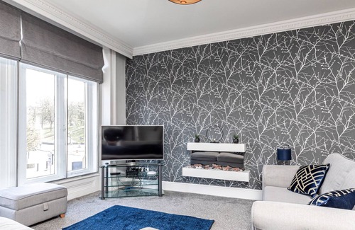 Buxton Cottage | THE CROWS NEST, family friendly, character holiday cottage in Buxton