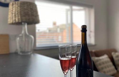 Sheringham Apartment | The Crows Nest - Sheringham