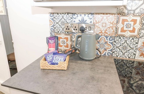Langthwaite Cottage | THE CURLEWS, pet friendly, character holiday cottage in Langthwaite