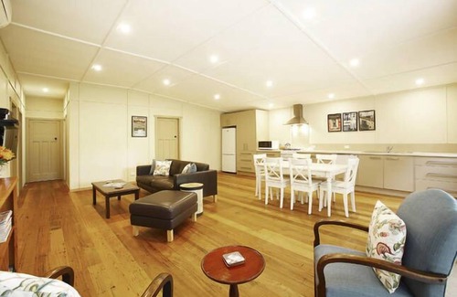 Avoca Cottage | The Dairy - a Delightful & Secluded Farmstay