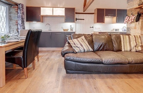 Axminster Cottage | The Dairy at Hills Farm Stays