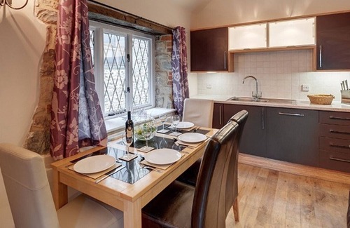 Axminster Cottage | The Dairy at Hills Farm Stays