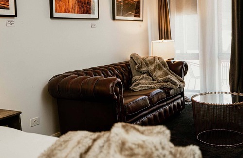 Daylesford Apartment | The Daylesford Art Motel (Superior Suite 4)