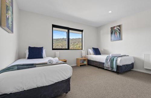 Derby House | The Derby Cabin Stay
