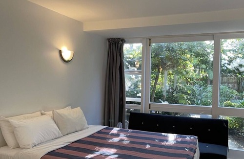 Remuera Hotel | The Devereux Boutique Hotel