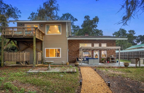 Savannah House | The Dock House
