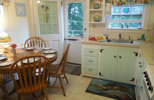 West Yarmouth House | The Dog Friendly Neighborhood that Time Forgot.