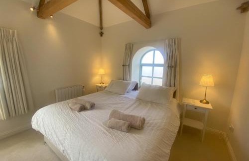 Gringley on the Hill Apartment | The Dovecote - Peaceful Short-Stay Cottage for Contractors & Getaways near Gainsborough