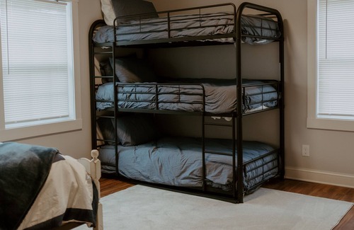 Hickory House | The Downtown Abode!