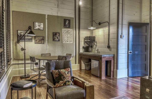 Brenham Hotel | The downtown Brenham Schoolhouse Hotel, Suite 1