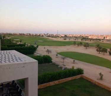 Shurtah al-Dakhlah House | The dream villa for an happy family vacation at Hacienda Bay Sahel