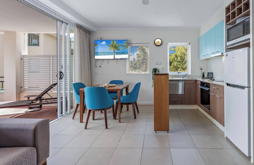 Airlie Beach Apartment | The Drift - Airlie Two