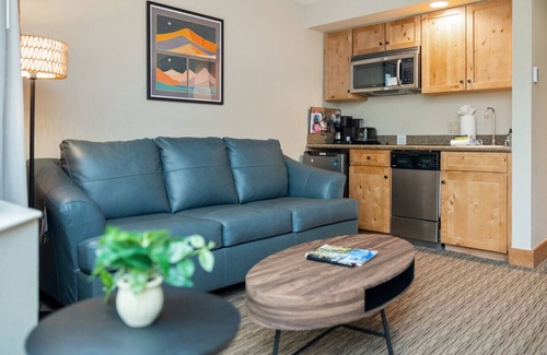 Crested Butte Condo | THE DROP-IN: the edge of adventure