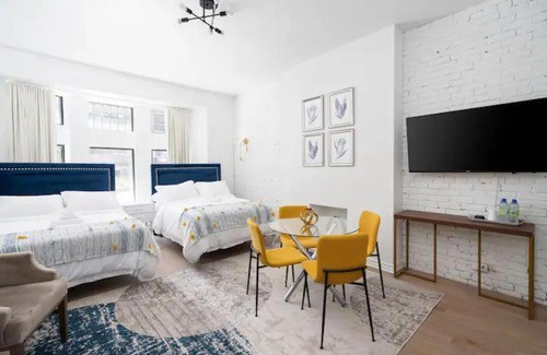Downtown Montreal Apartment | The Dru