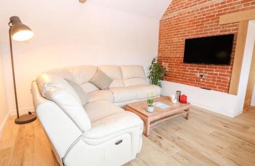 Stow Bedon House | The Duck House