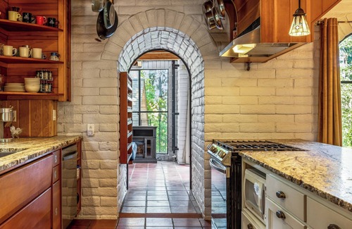 Amazon Other | The Ducking Castle and Carriage House