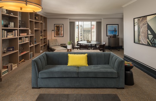 Downtown Portland Hotel | The Duniway Portland, A Hilton Hotel