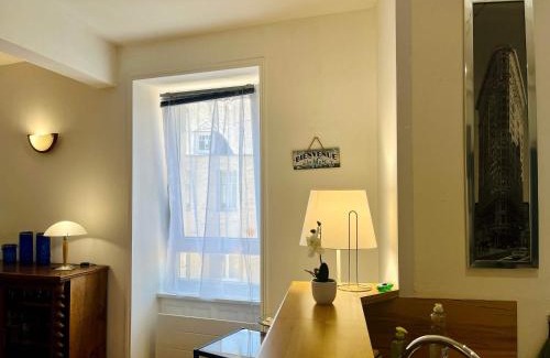 Grandcamp-Maisy Apartment | The Duplex des Flots In the heart of Grandcamp just steps from the beach