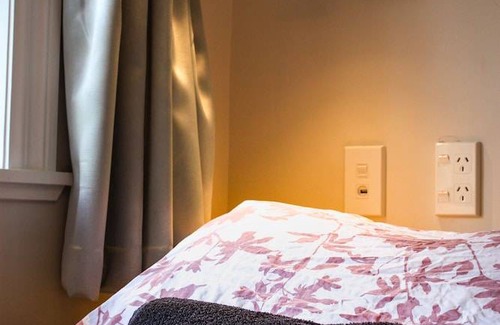 Thorndon Hostel | The Dwellington