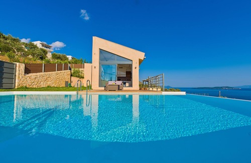 Sivota Villa | The Dynasty Villas - 10-bedrooms Luxury Villas with private pool