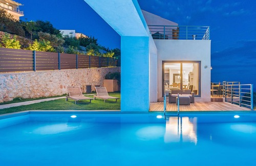 Sivota Villa | The Dynasty Villas - 10-bedrooms Luxury Villas with private pool