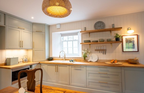 Newton Stewart Cottage | The Earls Library - an apartment that sleeps 4 guests in 2 bedrooms