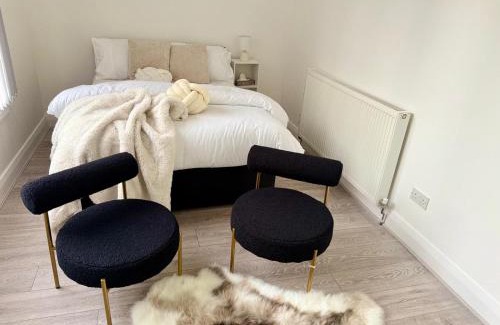 Birmingham Apartment | The Edgbaston Retreat