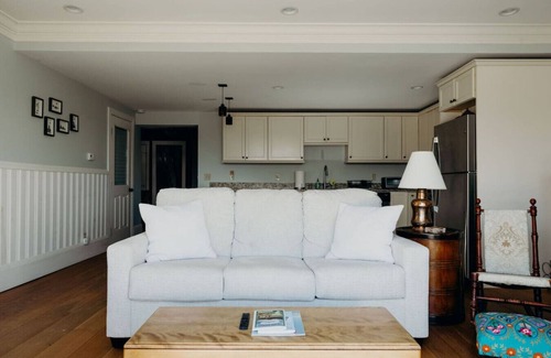 Belfast House | The Eleanor - Maine Charm and Comfort on the Coast