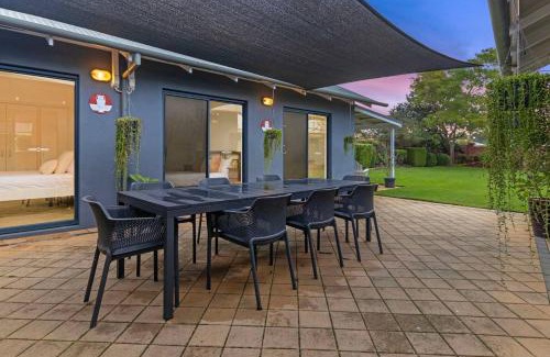 Dunsborough House | The Enclave A Family Alfresco Retreat