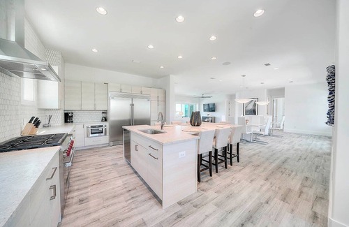 Dune Allen Beach House | The Enclave on 30A - Luxury Home with Massive Pool & Rooftop Deck