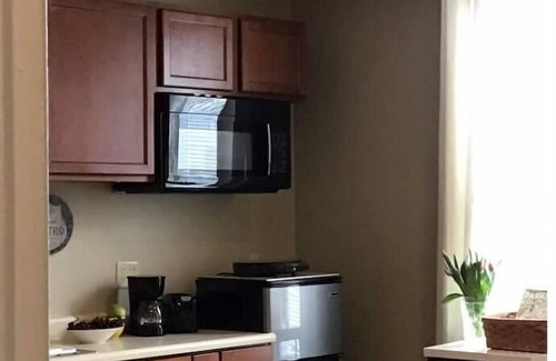 Dayton Apartment | The European inspired Studio Apartment close to UD