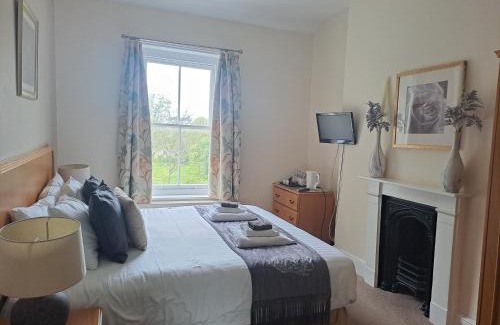 Ventnor Bed & Breakfast | The Eversley B&B