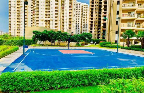 Noida Apartment | The Fáilte Square near India Expo Mart